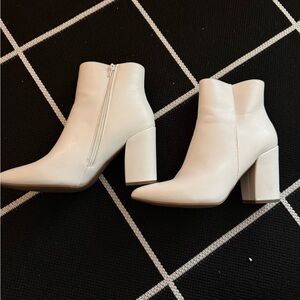 Elegant White Ankle Boots